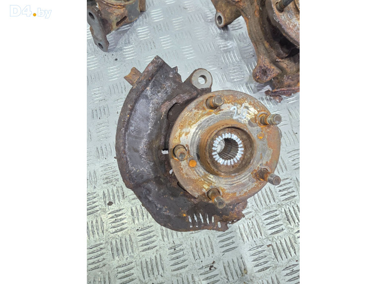 Кулак поворотный правый к Toyota Auris 2008 г.