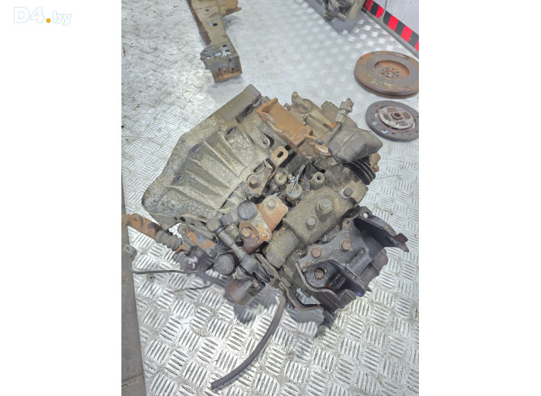 КПП механическая (МКПП) к Toyota Auris 2008 г.