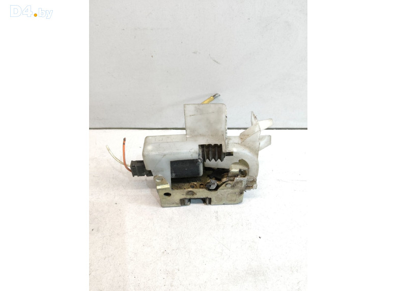 Замок двери передней правой к Renault Espace 1998 г.