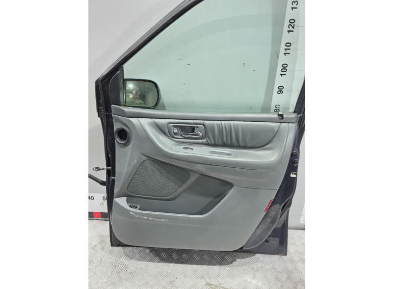 Обшивка двери передней правой (дверная карта) к Honda Odyssey, 2003г.