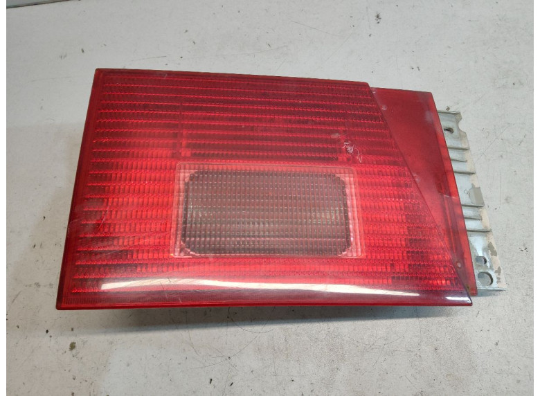 Фонарь крышки багажника правый к Volkswagen Sharan, 2005г.