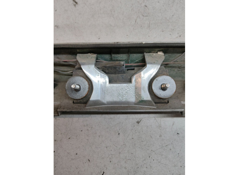 Кнопка открытия багажника к Opel Zafira, 2007г.