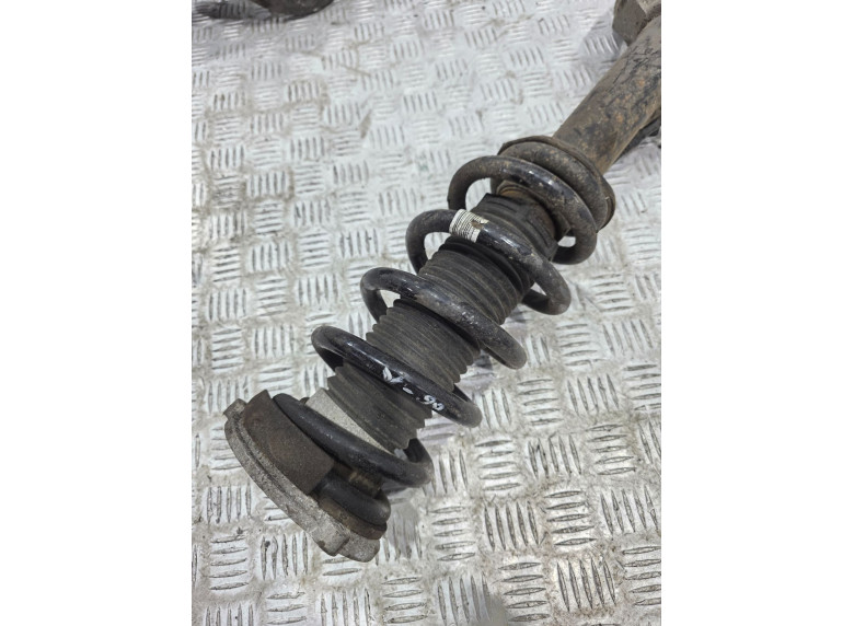 Пружина передняя к Volvo V90, 2020г.