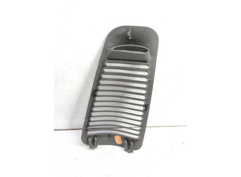 Пластик багажника к Seat Alhambra, 2001г.