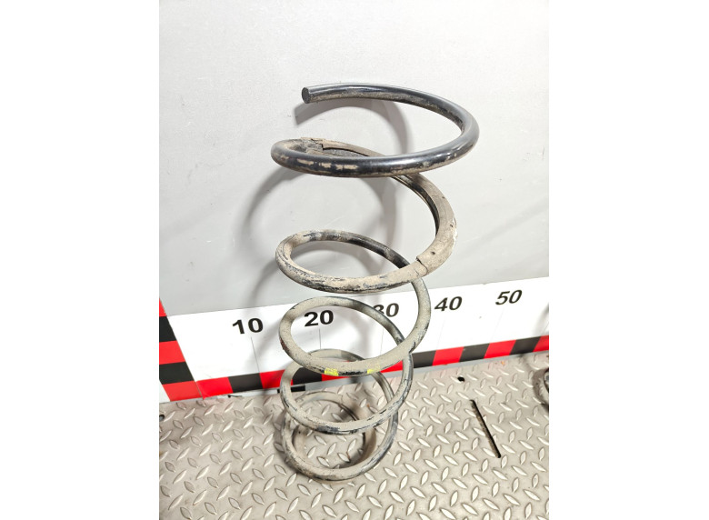 Пружина передняя к Peugeot 406, 2001г.