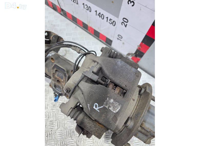 Суппорт задний правый к Volkswagen Crafter 2010 г.
