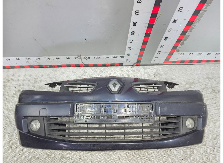 Бампер передний к Renault Megane, 2008г.