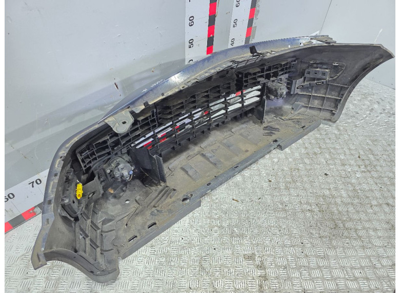 Бампер передний к Renault Megane, 2008г.
