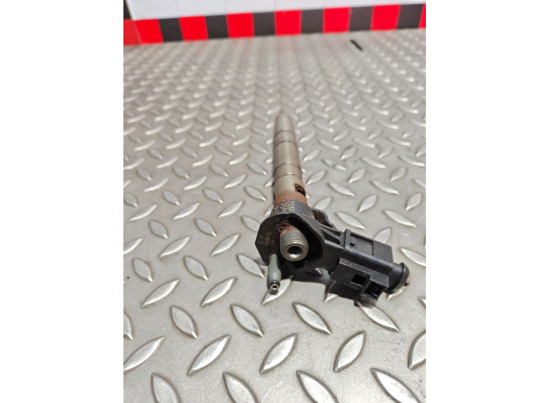 Форсунка к Audi A4, 2008г.