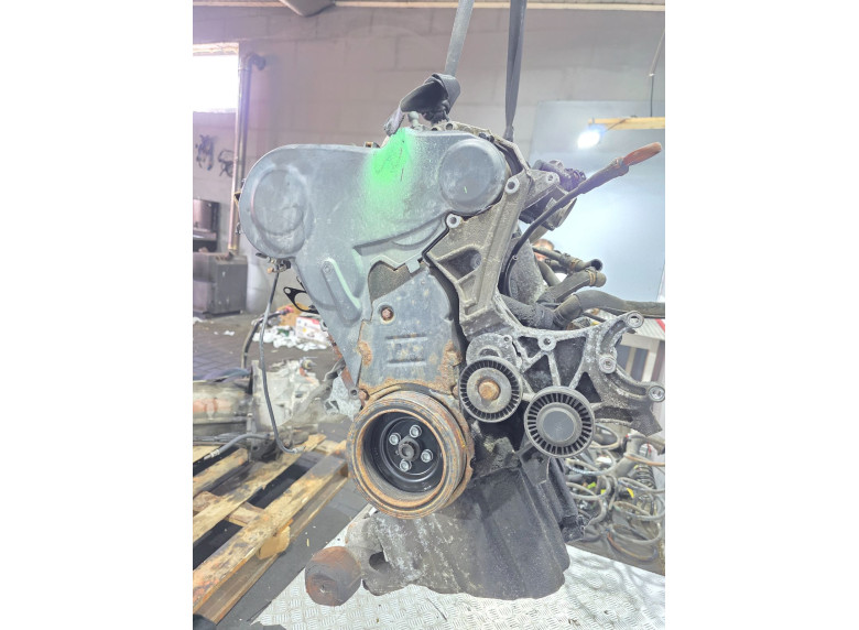 Двигатель к Audi A4, 2008г.