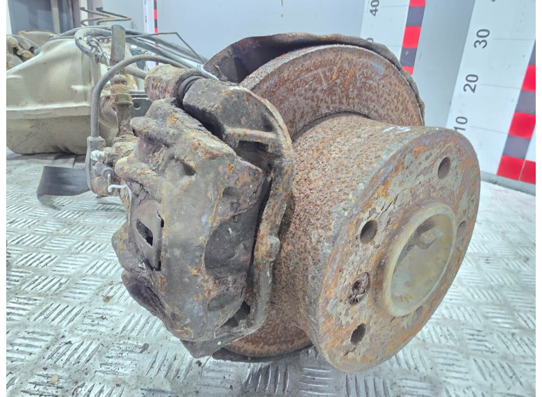 Скоба суппорта заднего к Volkswagen LT, 2001г.