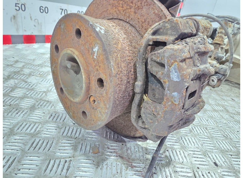 Скоба суппорта заднего к Volkswagen LT, 2001г.