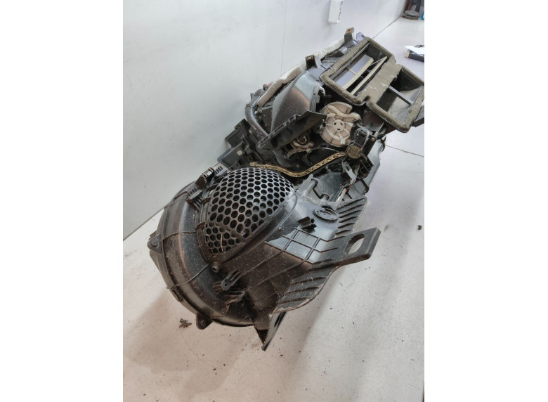 Корпус отопителя (печки) к Peugeot 5008, 2013г.