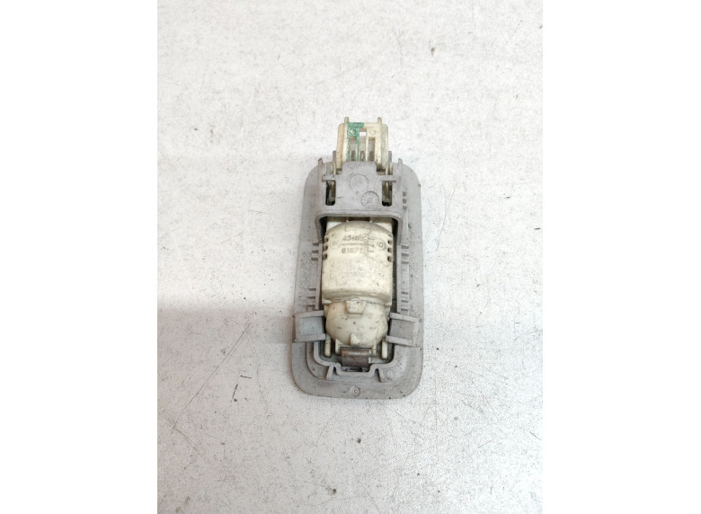 Фонарь салона (плафон) к Peugeot 5008, 2013г.
