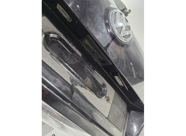 Ручка открывания багажника к Volkswagen Passat, 2006г.
