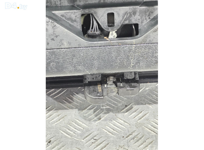 Замок багажника к Volkswagen Passat 2006 г.