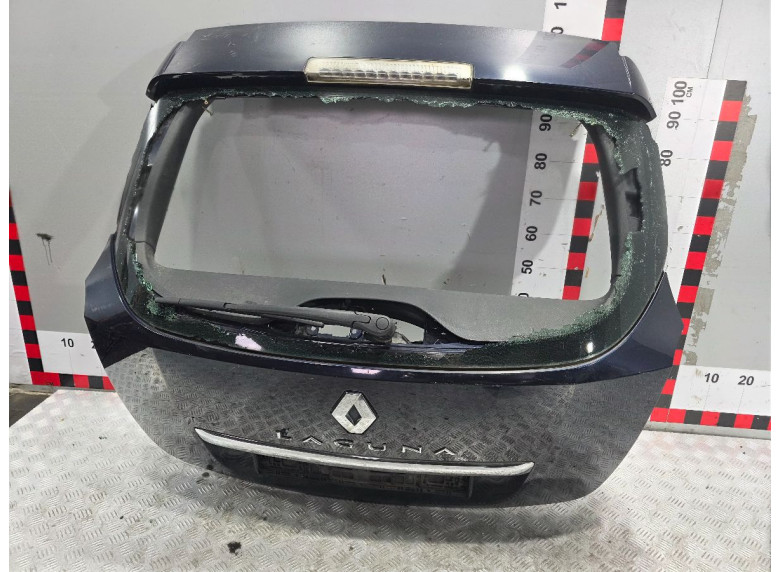 Стоп-сигнал к Renault Laguna, 2010г.