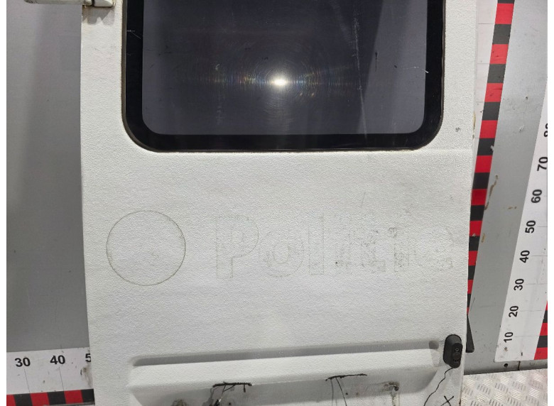 Дверь задняя распашная левая к Mercedes Sprinter, 2001г.
