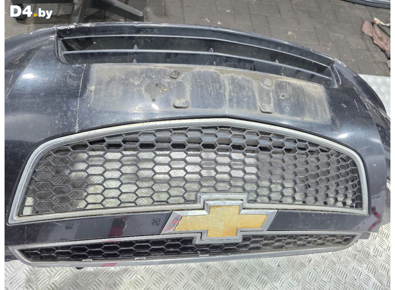 Решетка радиатора к Chevrolet Cruze 2009 г.