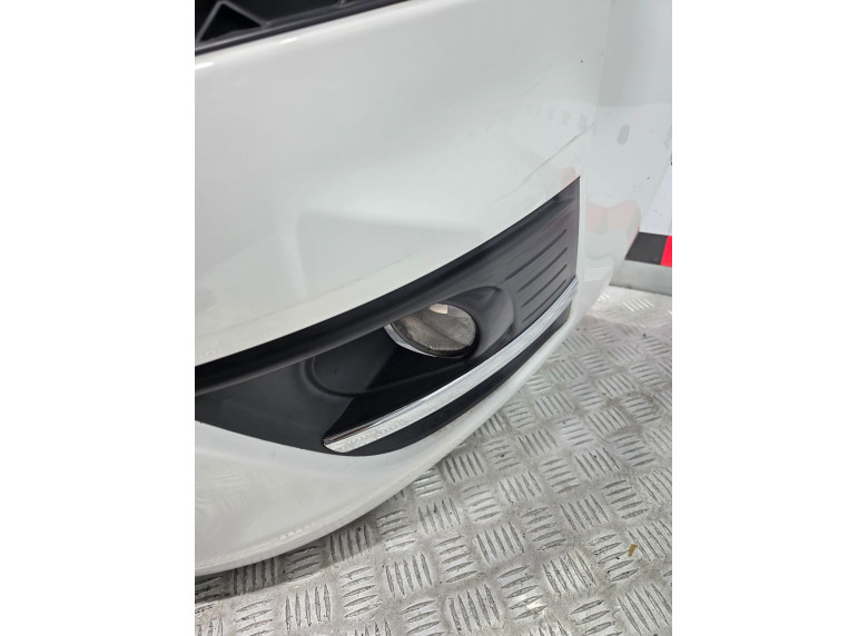 Рамка фары противотуманной левой к Citroen C4 Picasso, 2012г.