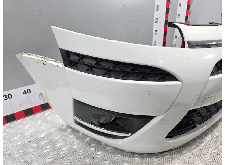 Бампер передний к Citroen C4 Picasso, 2012г.