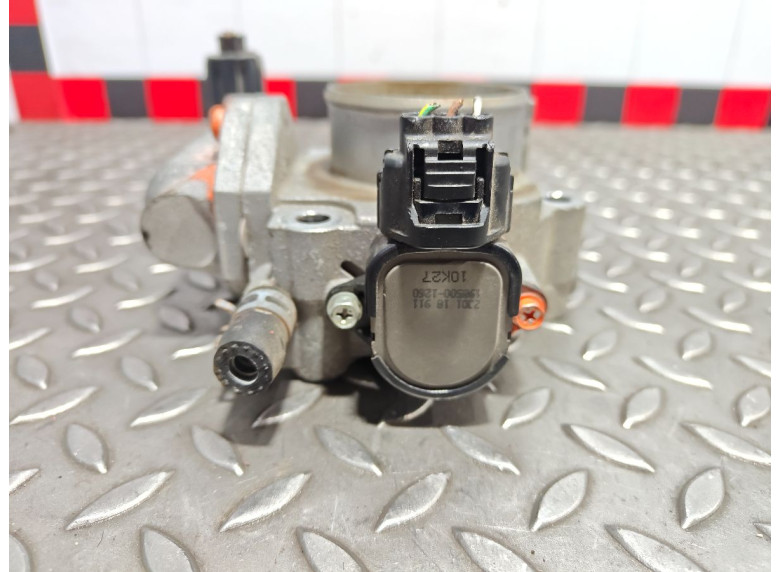 Заслонка дроссельная к Mazda 3, 2006г.