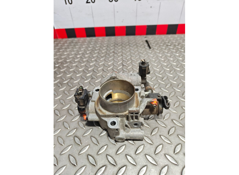 Заслонка дроссельная к Mazda 3, 2006г.