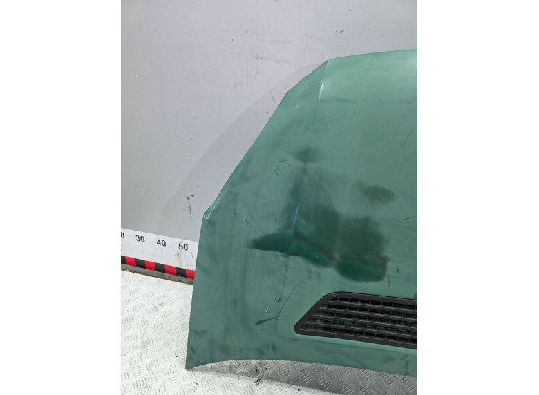 Капот к Volkswagen Crafter, 2010г.