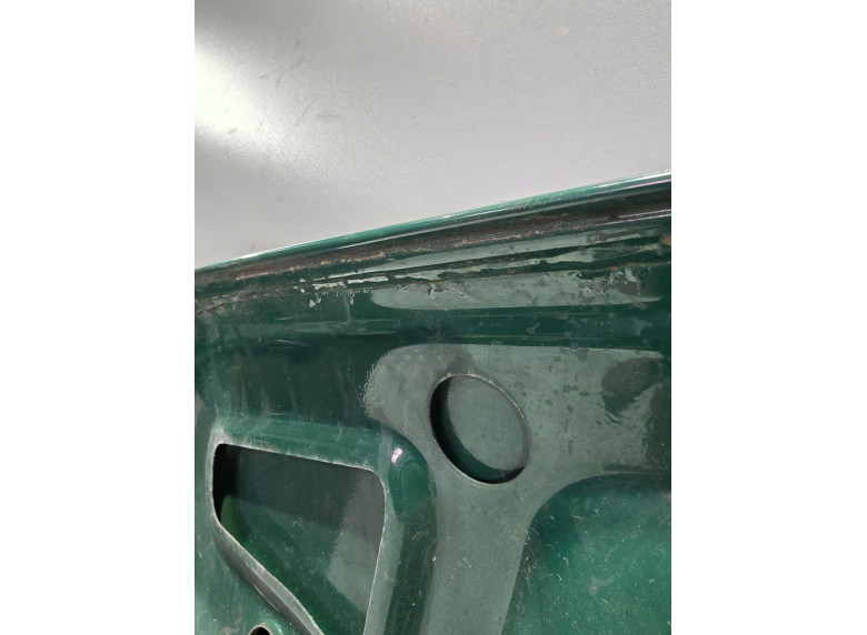 Капот к Volkswagen Crafter, 2010г.
