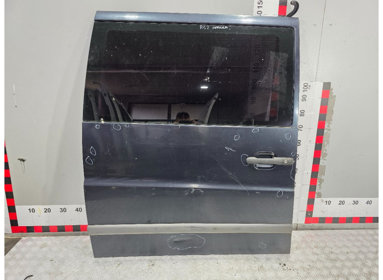 Дверь сдвижная правая к Mercedes Vito W638, 2001г.