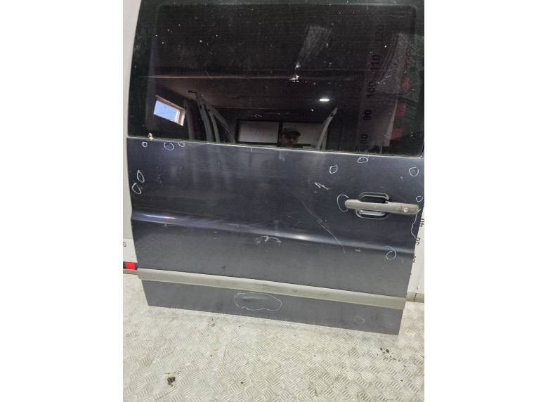 Дверь сдвижная правая к Mercedes Vito W638, 2001г.