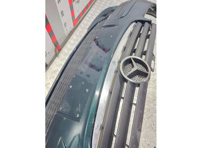 Решетка радиатора к Mercedes A W169, 2005г.