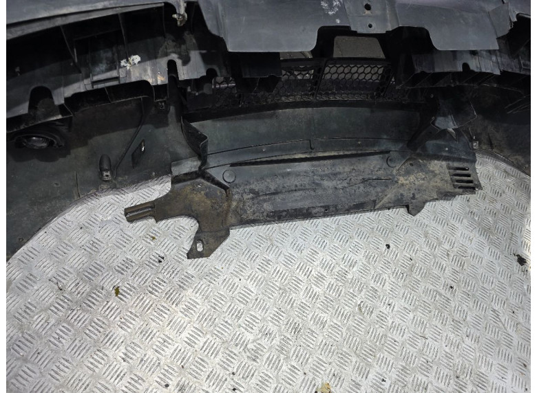 Бампер передний к Renault Scenic RX4, 2002г.