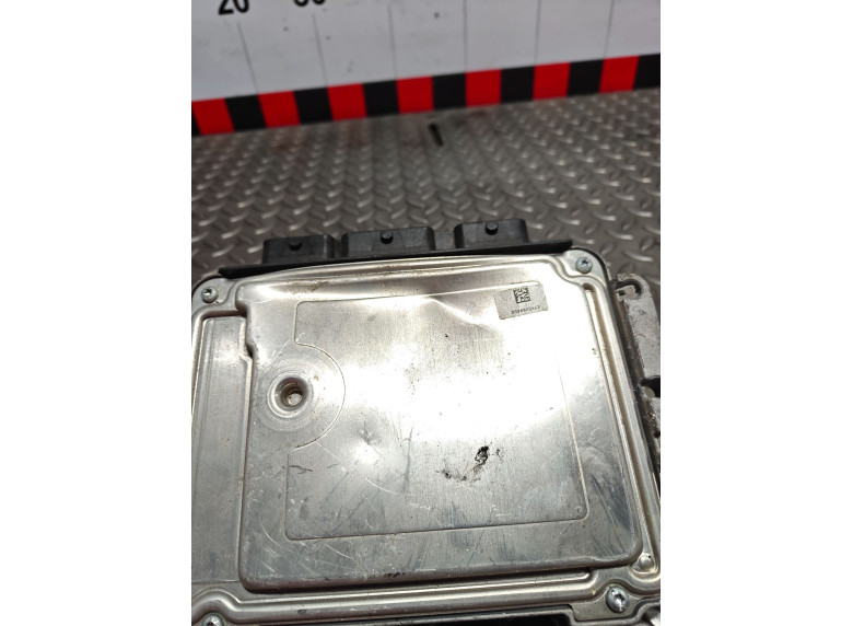 Блок управления двигателем к Ford Focus, 2006г.