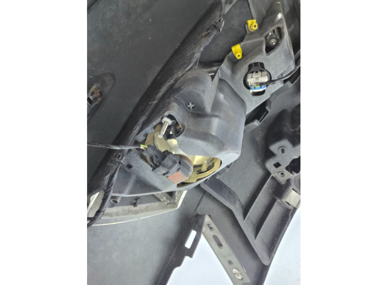 Фара противотуманная левая к Citroen C5, 2010г.