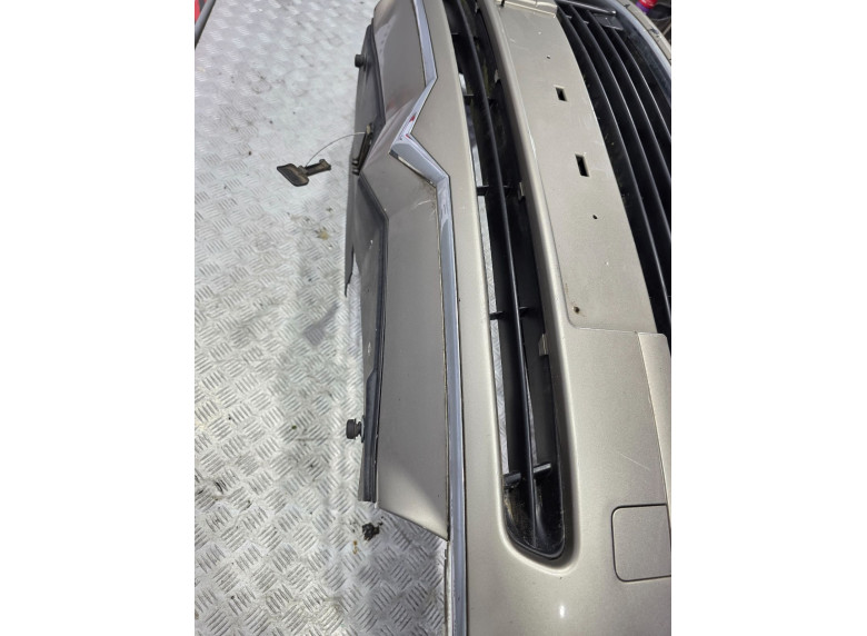 Бампер передний к Citroen C5, 2010г.
