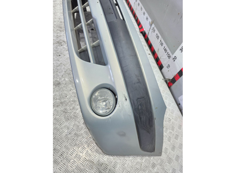 Бампер передний к Renault Scenic, 2001г.
