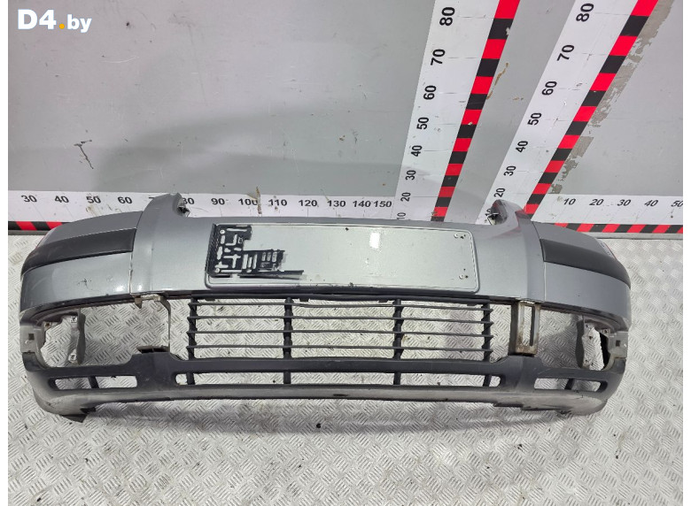 Бампер передний к Volkswagen Passat 2002 г.