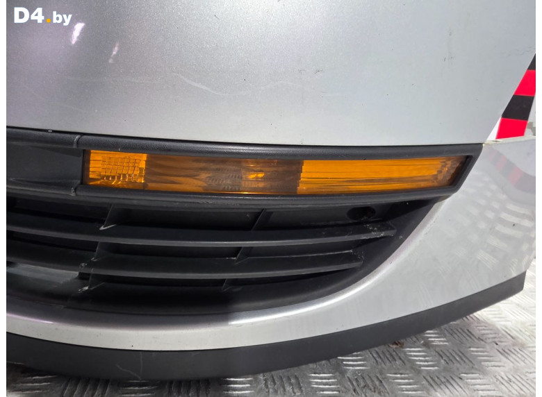 Поворотник левый к Volkswagen Passat 2006 г.