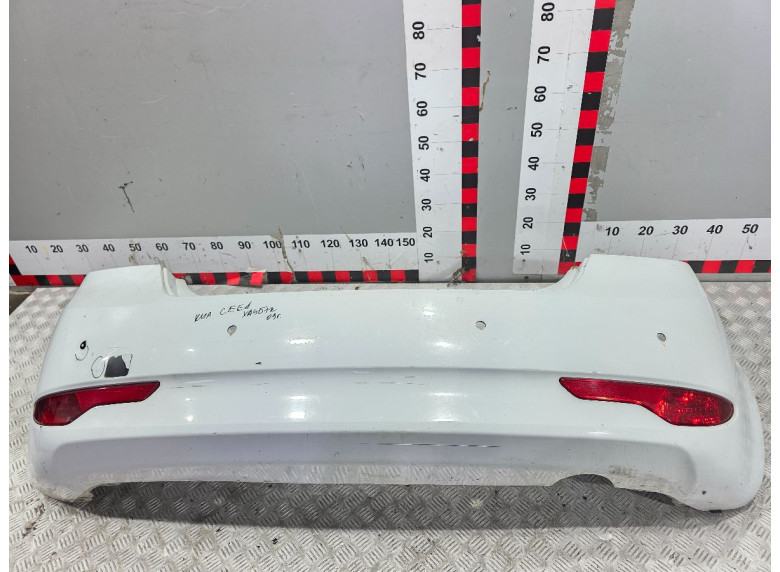 Фонарь противотуманный правый к Kia Ceed, 2012г.