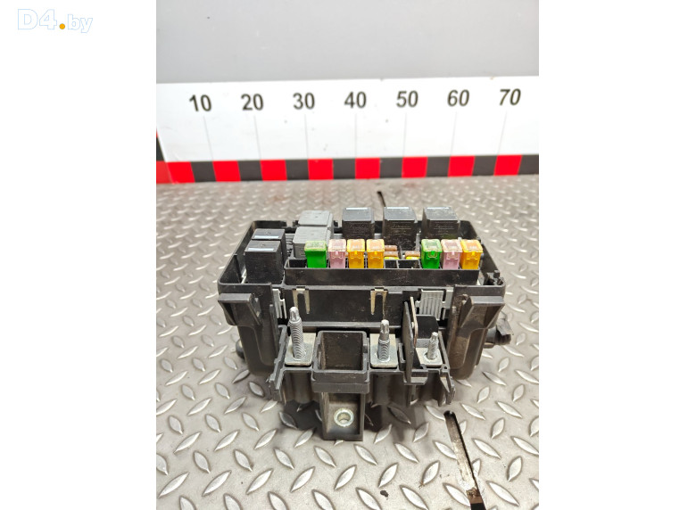 Блок предохранителей к Ford Transit 2008 г.