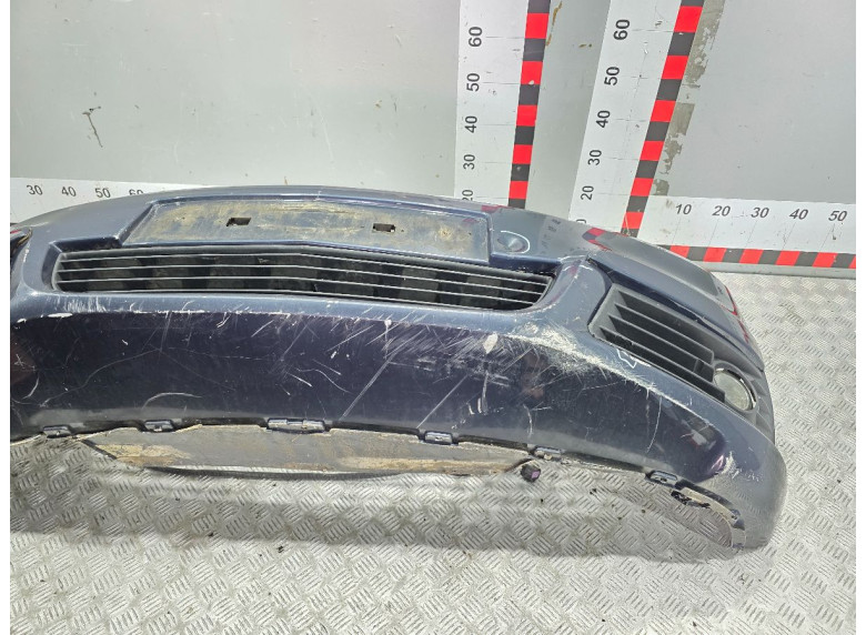 Бампер передний к Opel Zafira, 2005г.