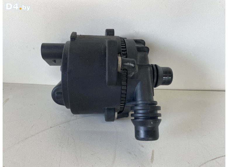 Насос антифриза дополнительный к BMW X5G05 2023 г.