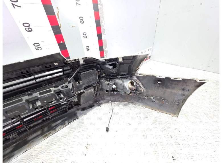 Бампер передний к Citroen C5, 2010г.