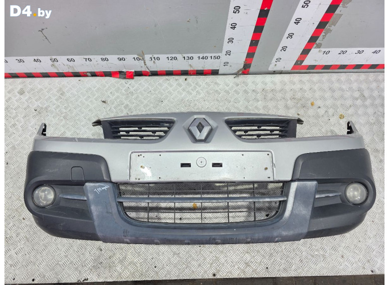 Бампер передний к Renault Scenic 2006 г.