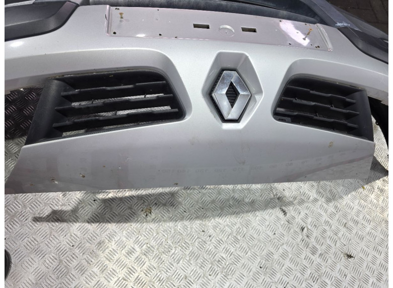 Бампер передний к Renault Scenic, 2006г.