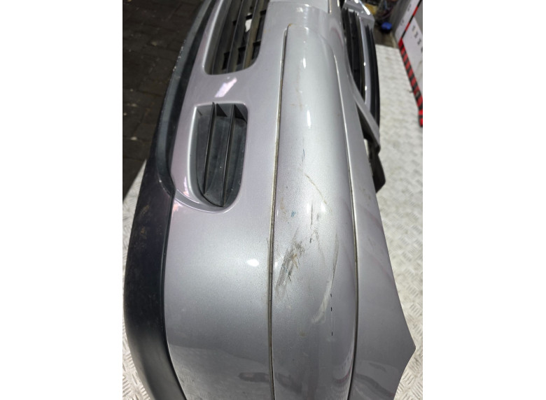 Бампер передний к Citroen C5, 2002г.