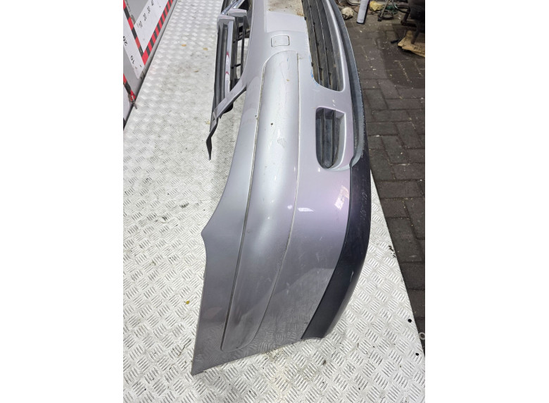 Бампер передний к Citroen C5, 2002г.