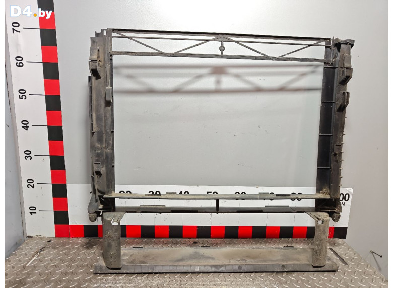 Кронштейн радиатора к Land-Rover RangeRover 2003 г.