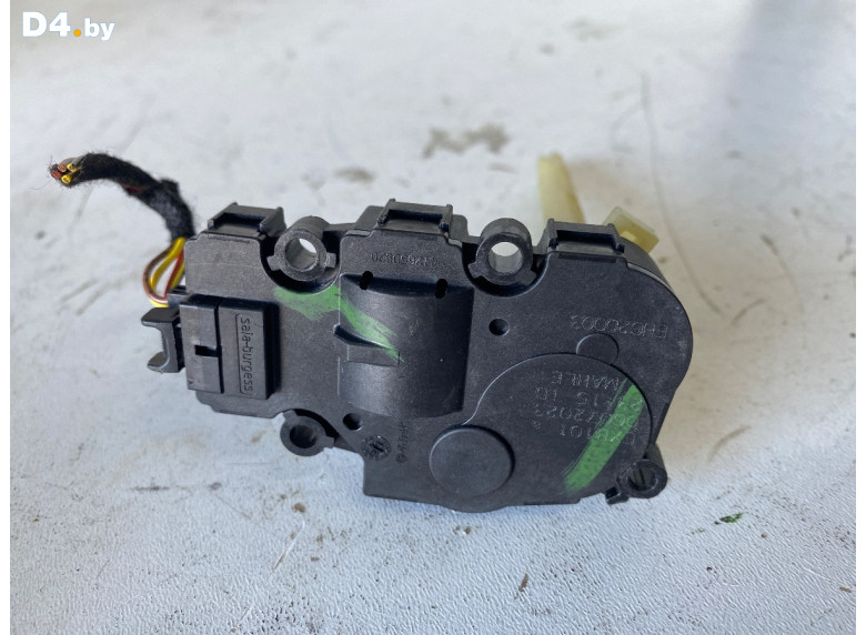 Моторчик заслонки печки к BMW X5G05 2023 г.